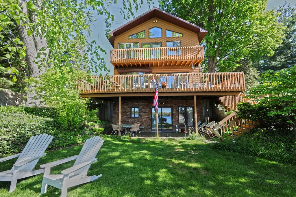 94579 County Road 690 Keeler Township MI 49047