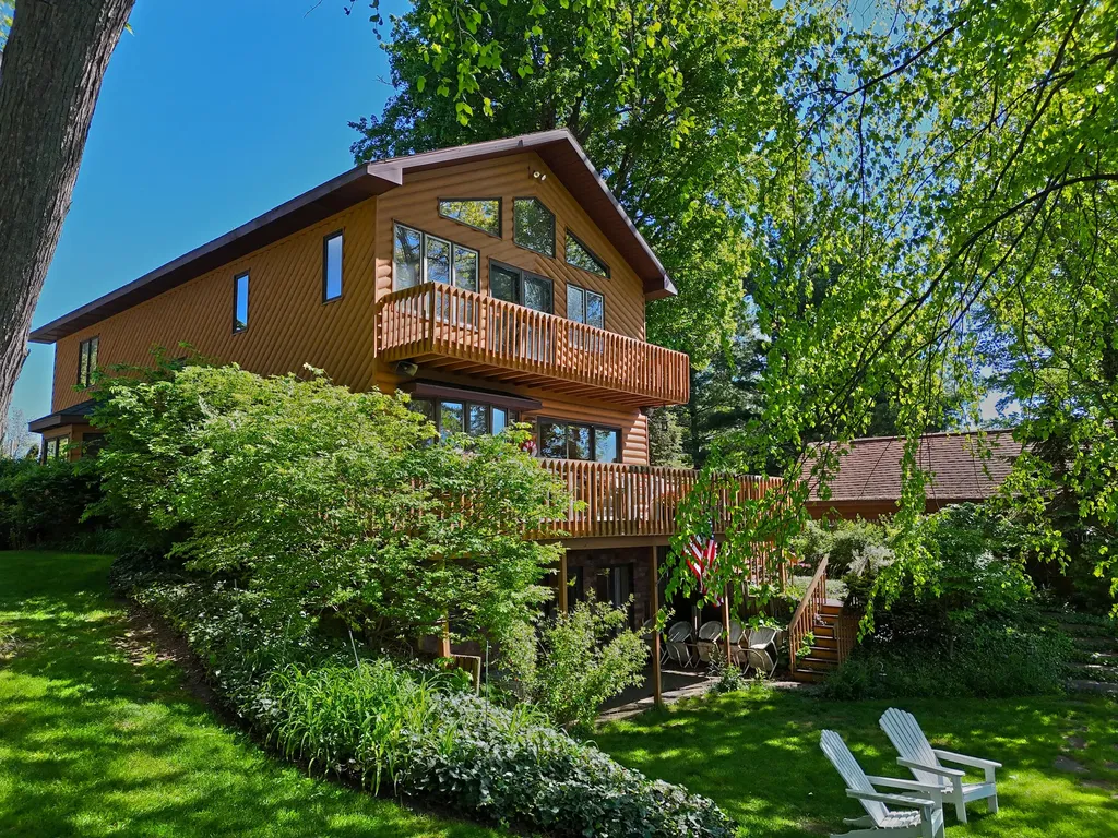 94579 County Road 690 Keeler Township MI 49047