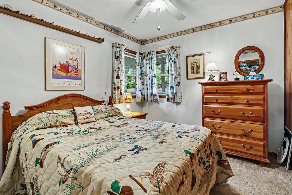 60779 W Oak Drive Keeler Township MI 49045