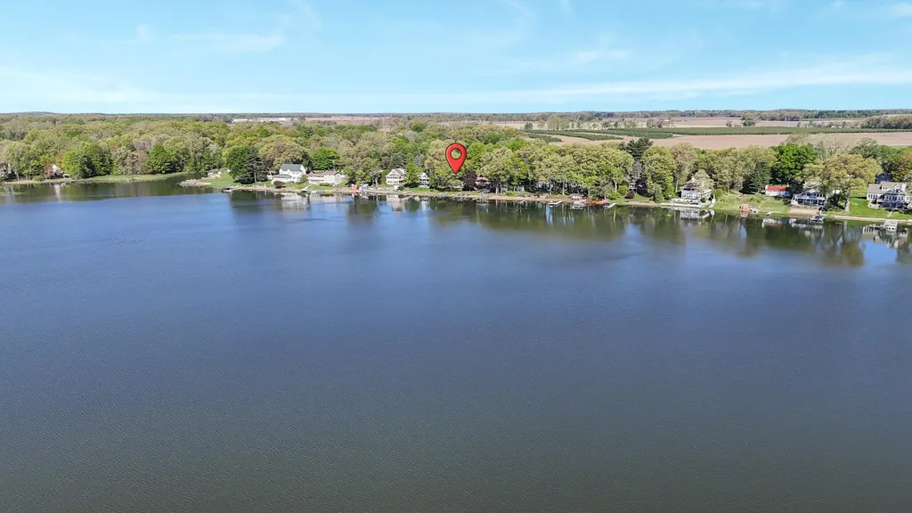 60779 W Oak Drive Keeler Township MI 49045