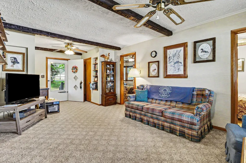 60779 W Oak Drive Keeler Township MI 49045