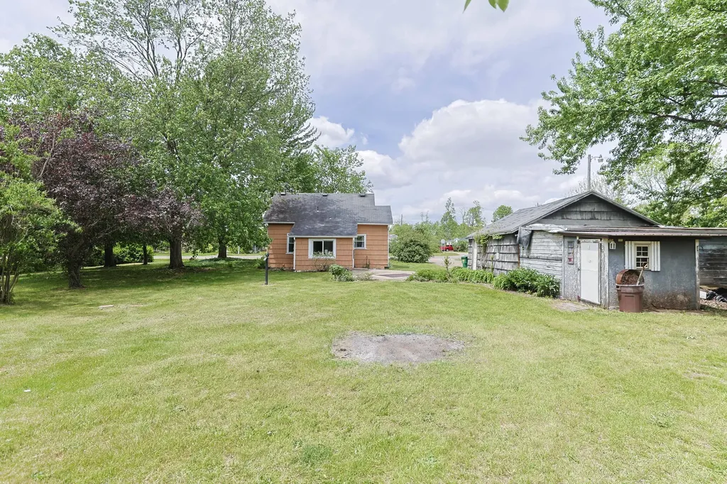 67013 M 62 Jefferson Township MI 49112