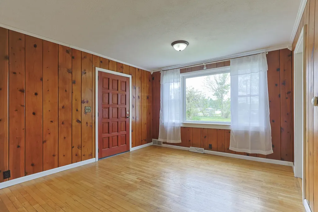 67013 M 62 Jefferson Township MI 49112