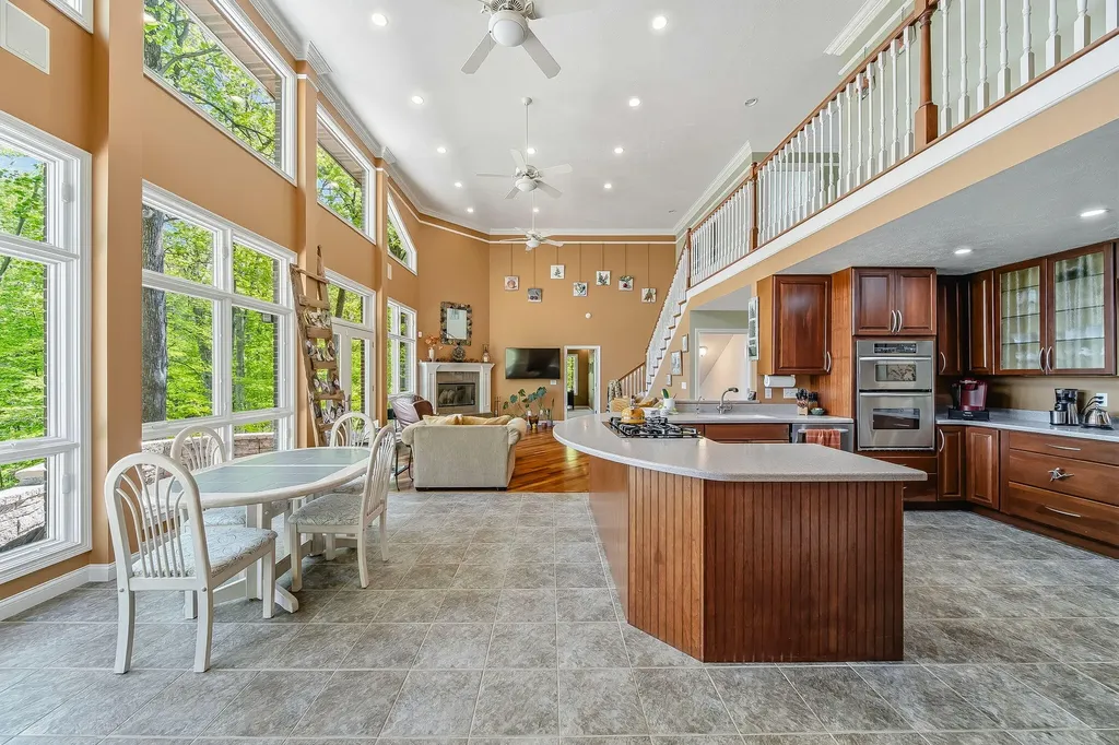 2099 E Clear Lake Road Buchanan Township MI 49107