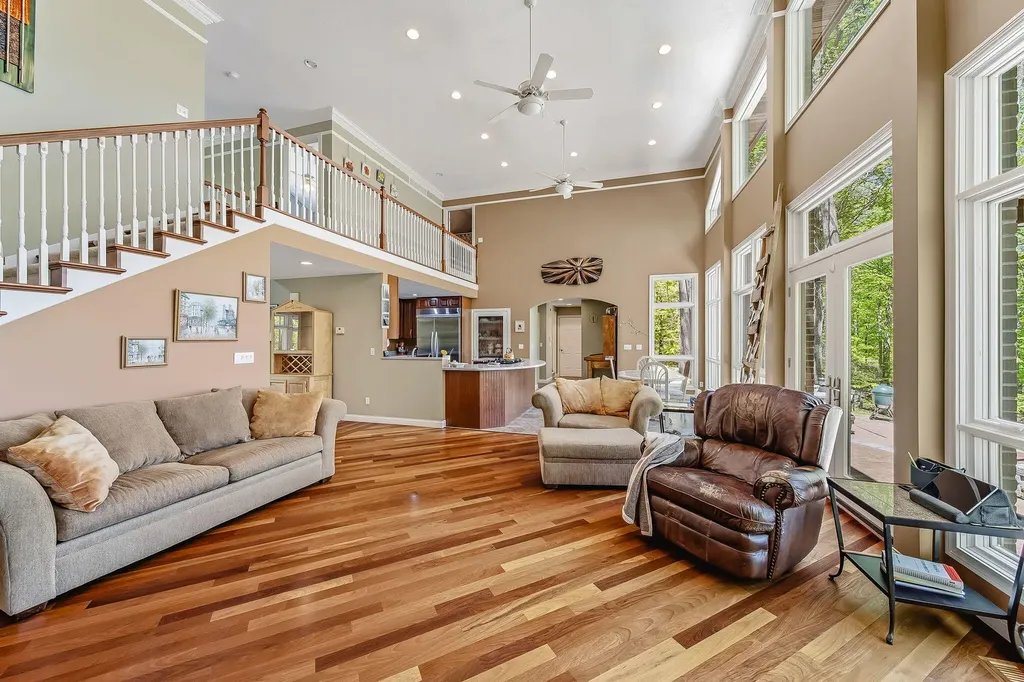 2099 E Clear Lake Road Buchanan Township MI 49107