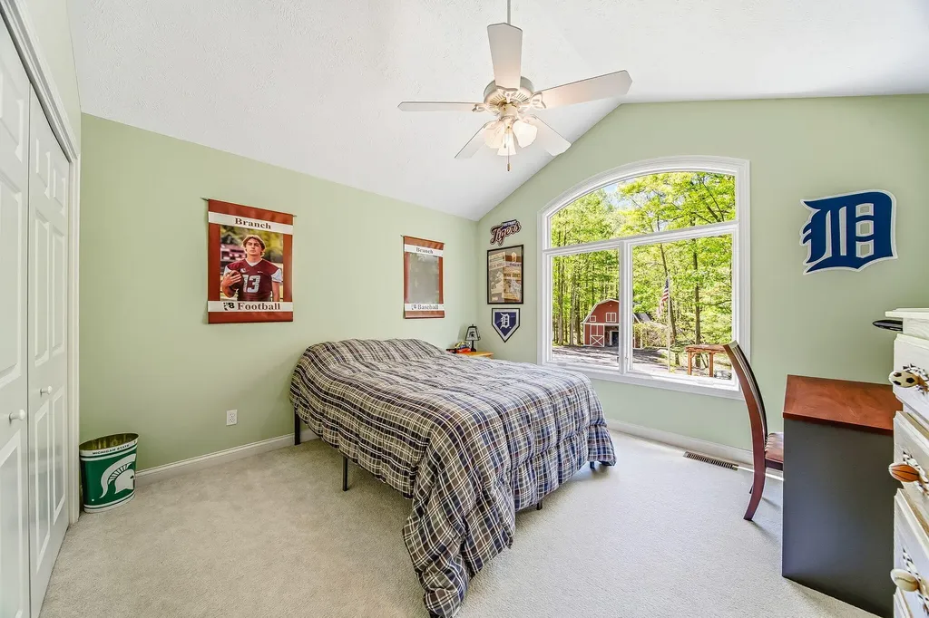 2099 E Clear Lake Road Buchanan Township MI 49107
