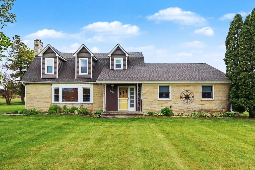 29561 E Red Arrow Highway Antwerp Township MI 49079
