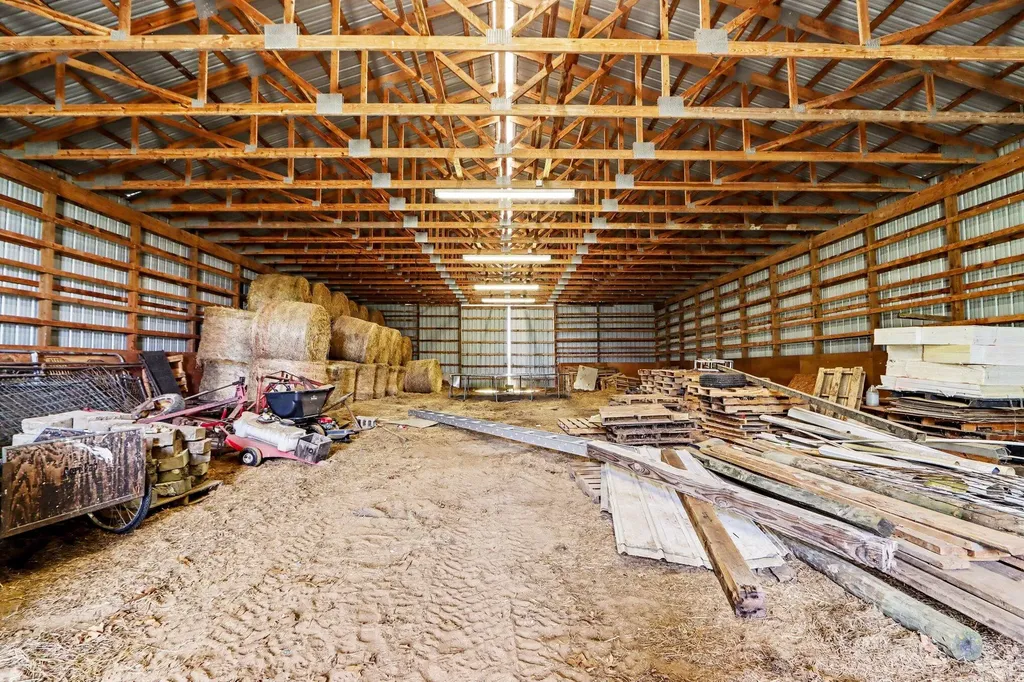 29561 E Red Arrow Highway Antwerp Township MI 49079
