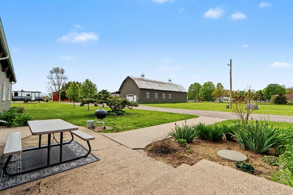 29561 E Red Arrow Highway Antwerp Township MI 49079