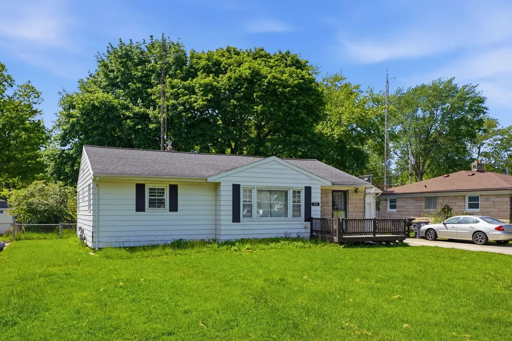 2046 Gerald Street St. Joseph Charter Township MI 49022