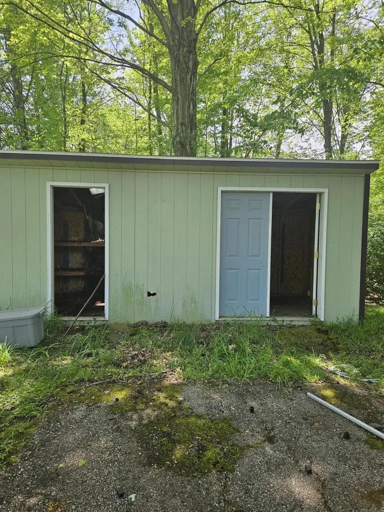 2010 Kerlikowske Road Benton Charter Township MI 49022