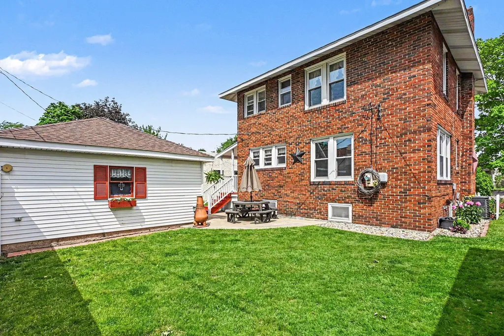 218 N 13th Street Niles City MI 49120