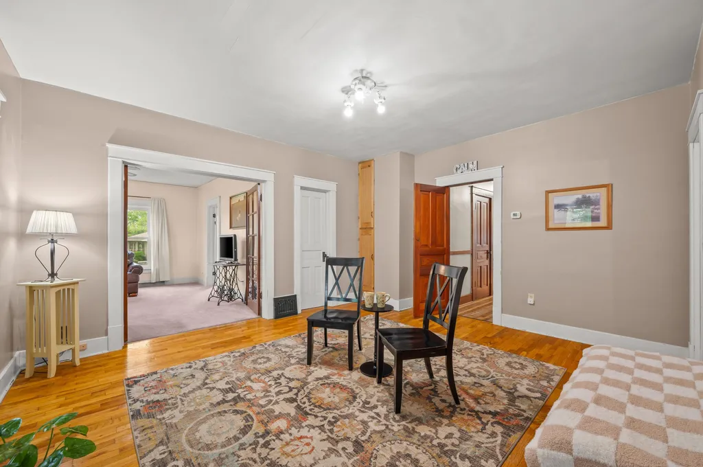 16686 Cleveland Avenue Weesaw Township MI 49113