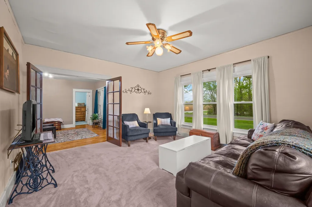 16686 Cleveland Avenue Weesaw Township MI 49113