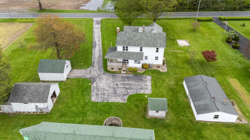 16686 Cleveland Avenue Weesaw Township MI 49113
