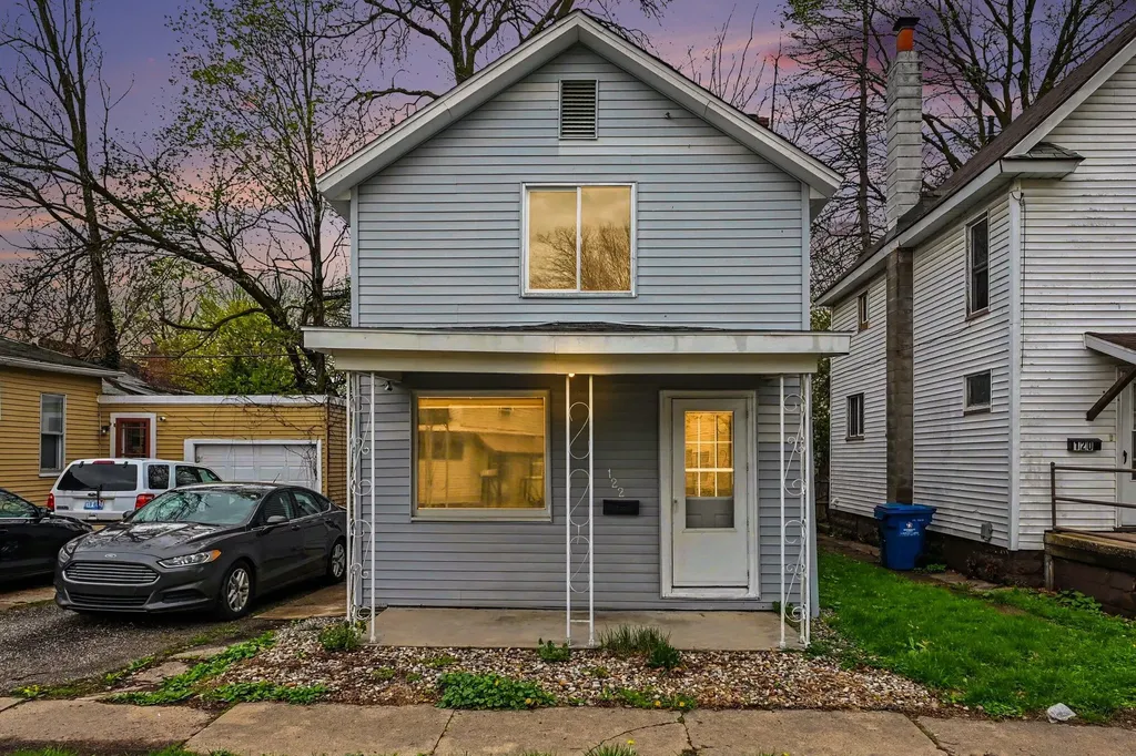122 S 5th Street Niles City MI 49120