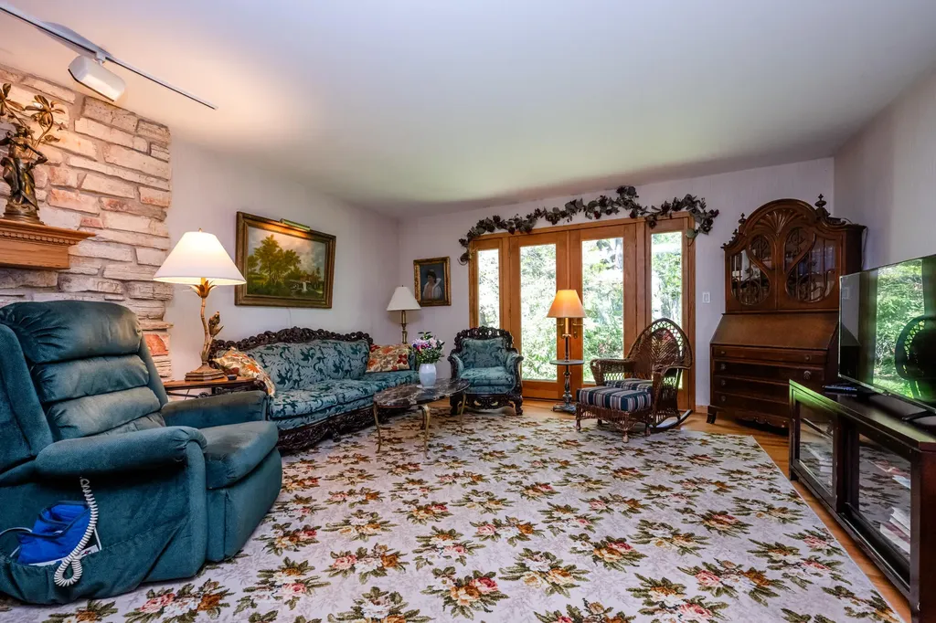 10575 Kissman Drive New Buffalo Township MI 49129