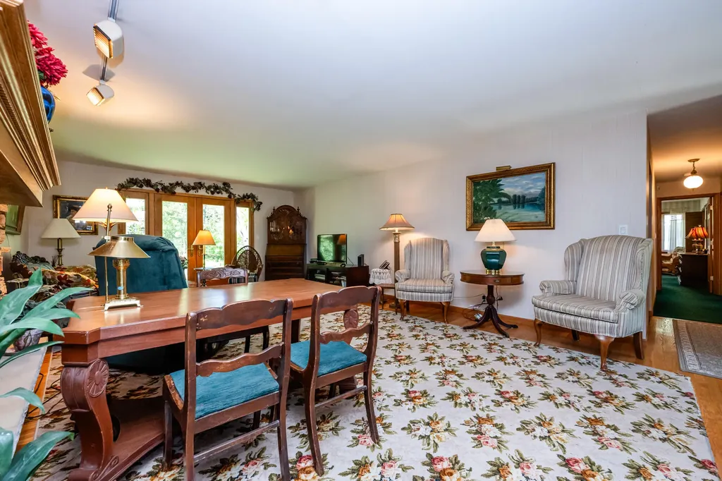 10575 Kissman Drive New Buffalo Township MI 49129