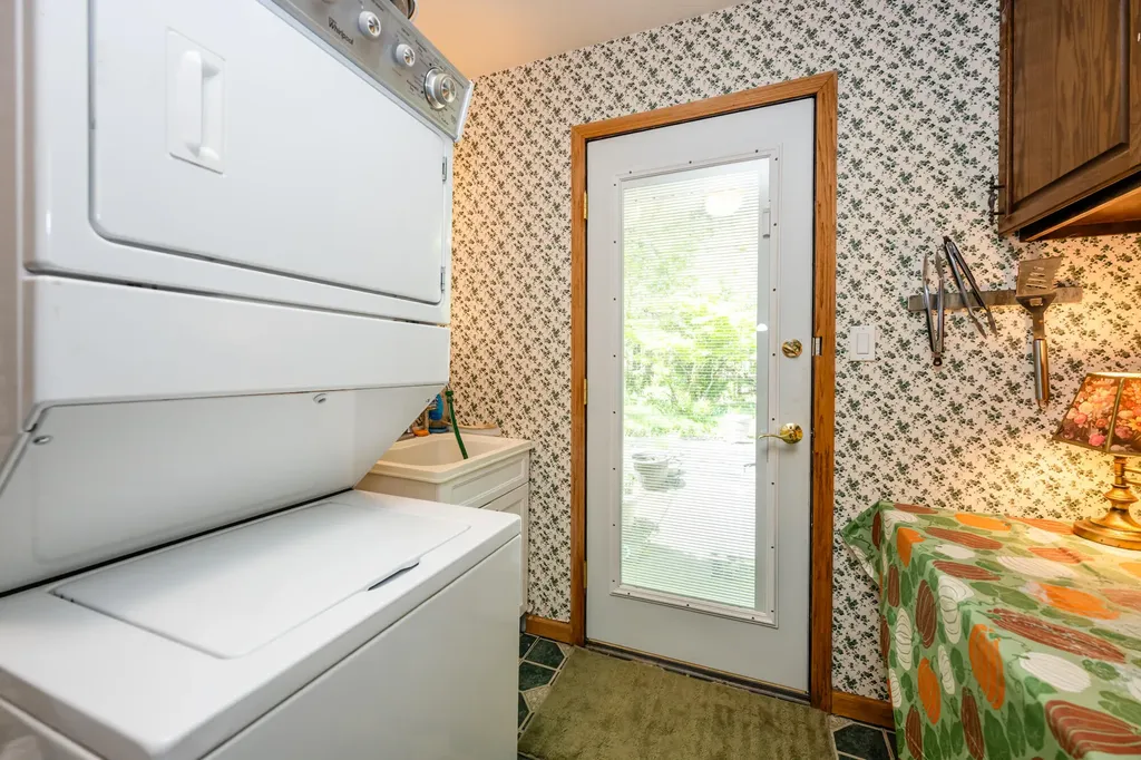 10575 Kissman Drive New Buffalo Township MI 49129