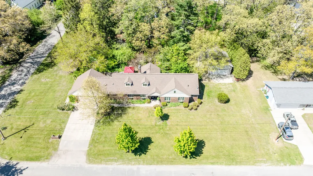 10575 Kissman Drive New Buffalo Township MI 49129