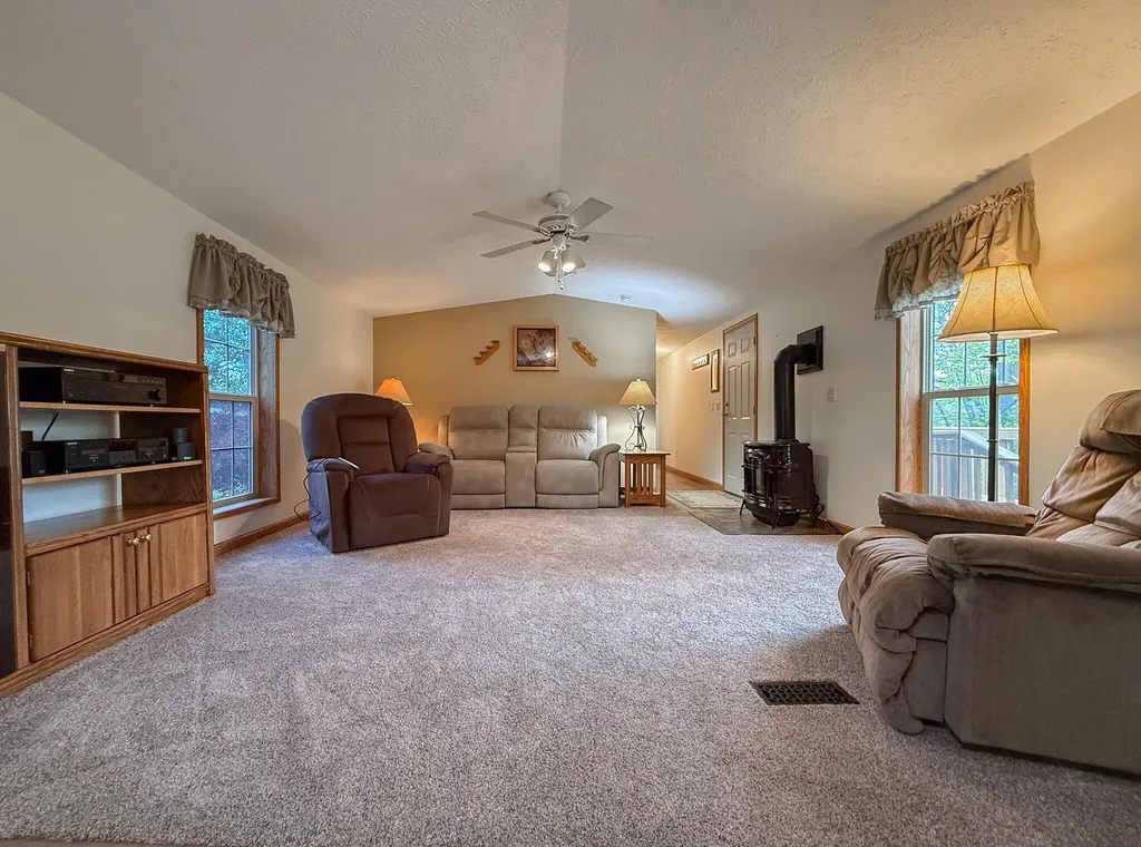 24599 Linden Street Wayne Township MI 49047