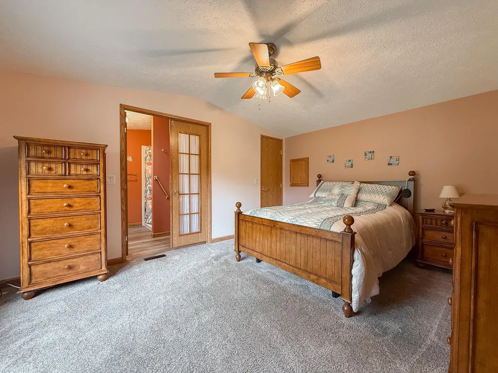 24599 Linden Street Wayne Township MI 49047