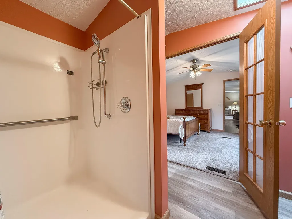 24599 Linden Street Wayne Township MI 49047