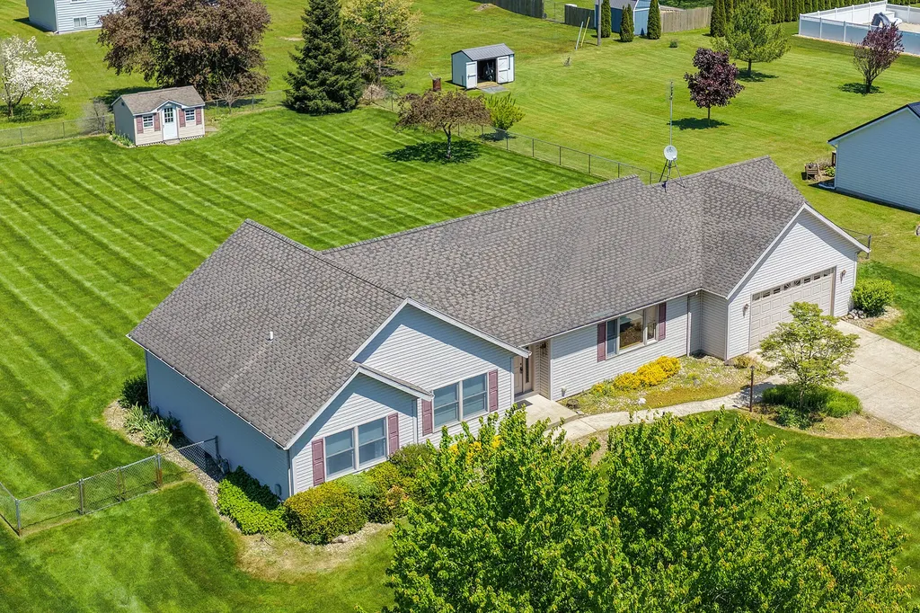 29376 Saddlebred Lane Pokagon Township MI 49047