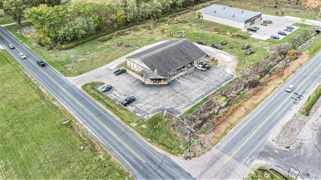 1745 W Shawnee Road Baroda Township MI 49101