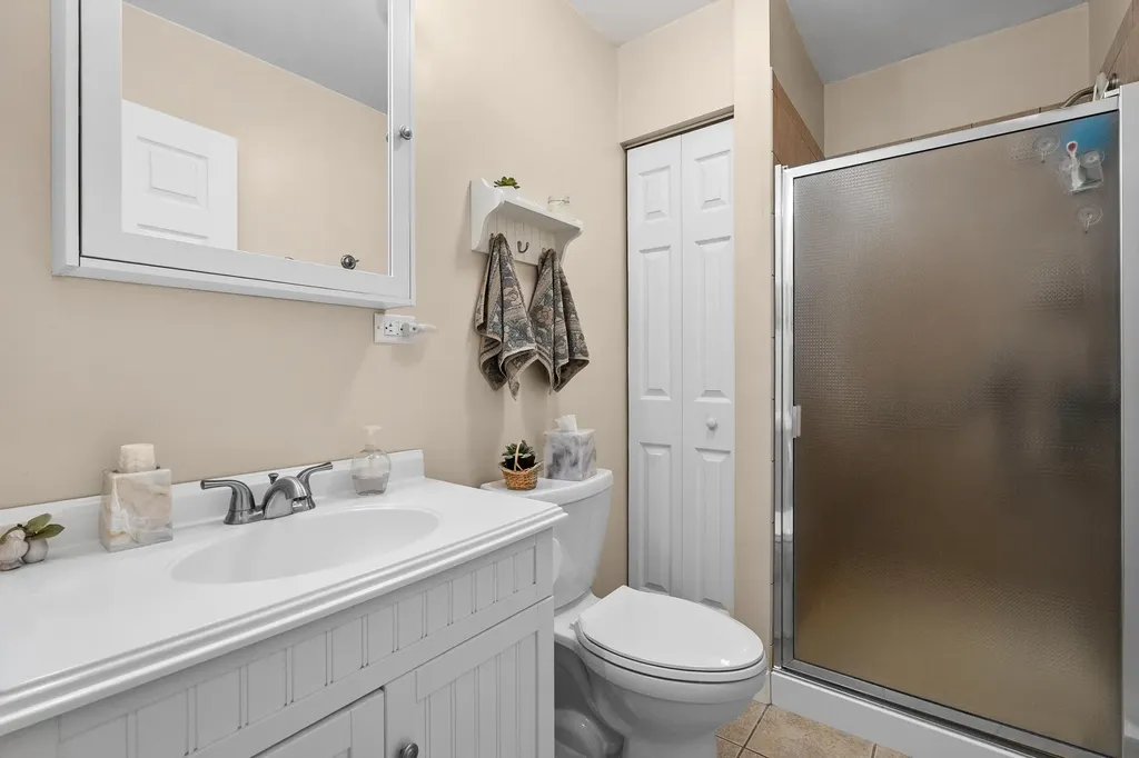 51860 County Road 384 Columbia Township MI 49056