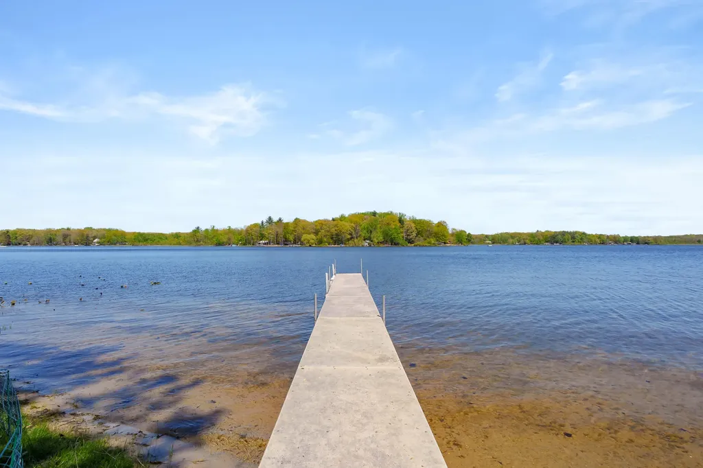 51860 County Road 384 Columbia Township MI 49056