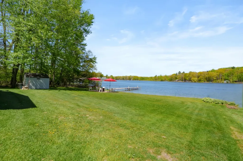 51860 County Road 384 Columbia Township MI 49056