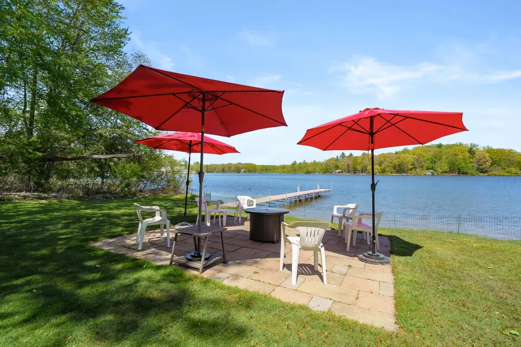 51860 County Road 384 Columbia Township MI 49056
