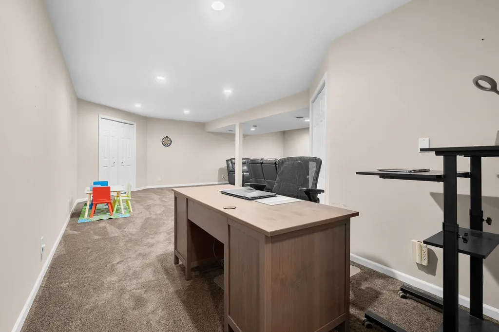 4218 Courtney Street Royalton Township MI 49085