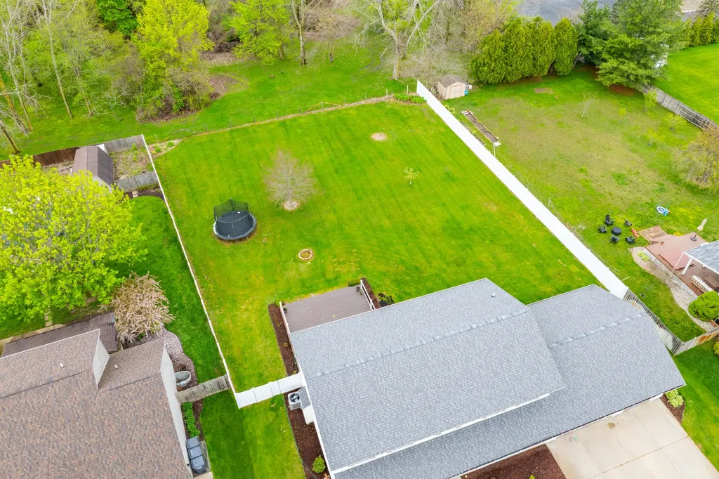 4218 Courtney Street Royalton Township MI 49085
