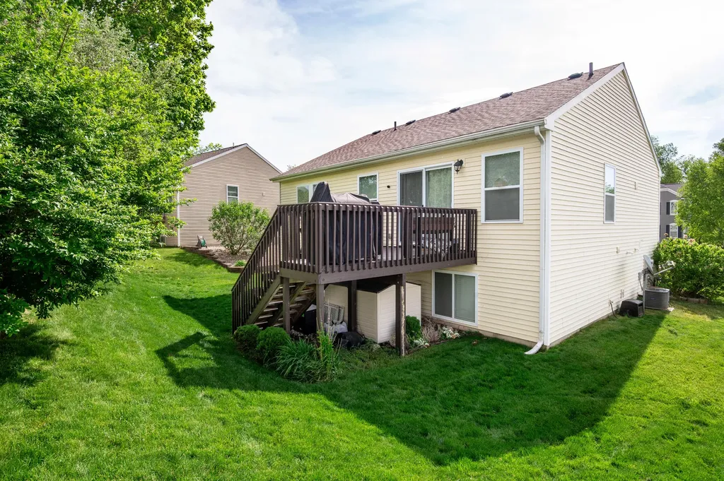 10121 Castle Creek Circle Comstock Charter Township MI 49053