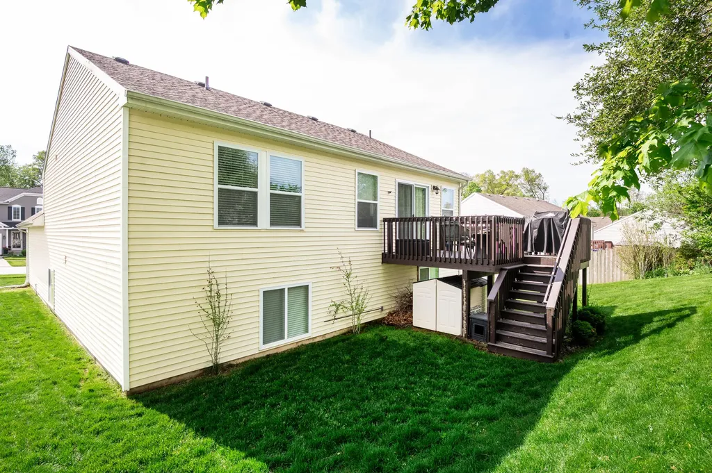 10121 Castle Creek Circle Comstock Charter Township MI 49053