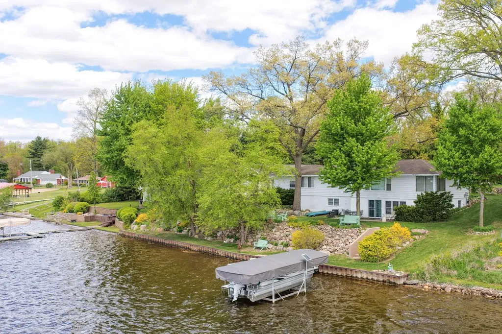 58828 Burr Oak Road Colon Township MI 49040