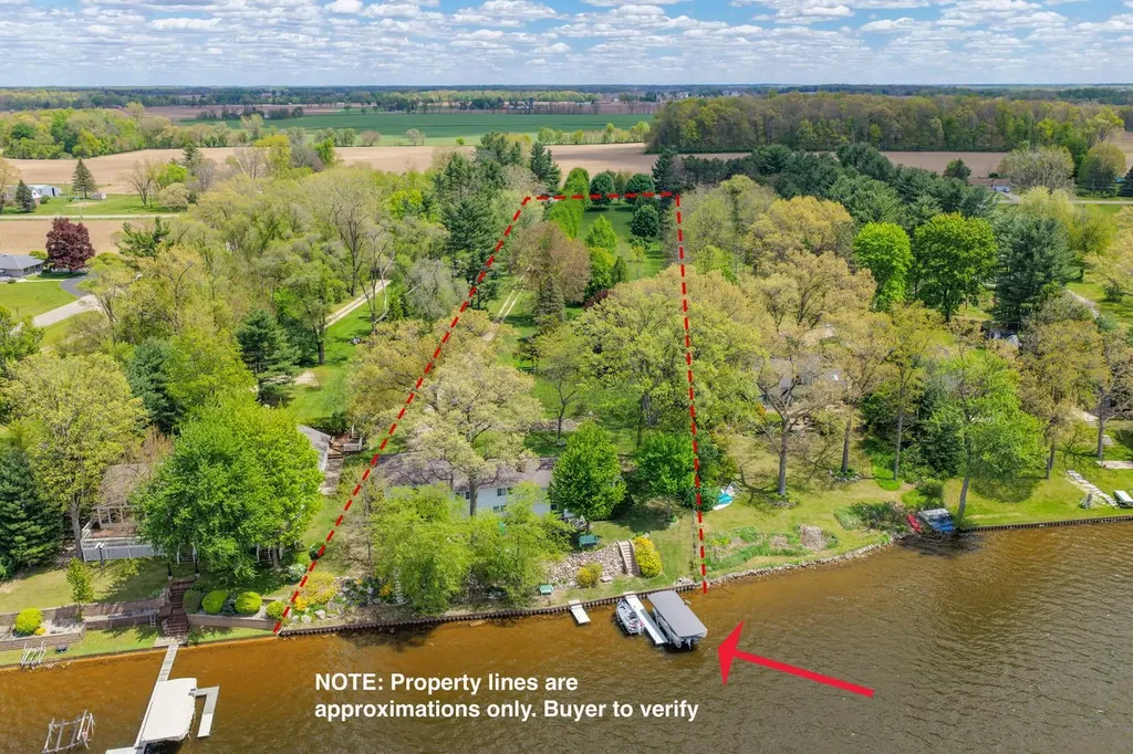 58828 Burr Oak Road Colon Township MI 49040