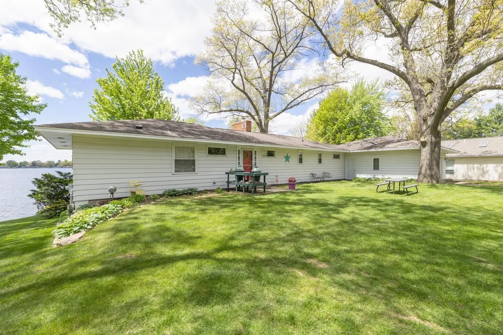 58828 Burr Oak Road Colon Township MI 49040