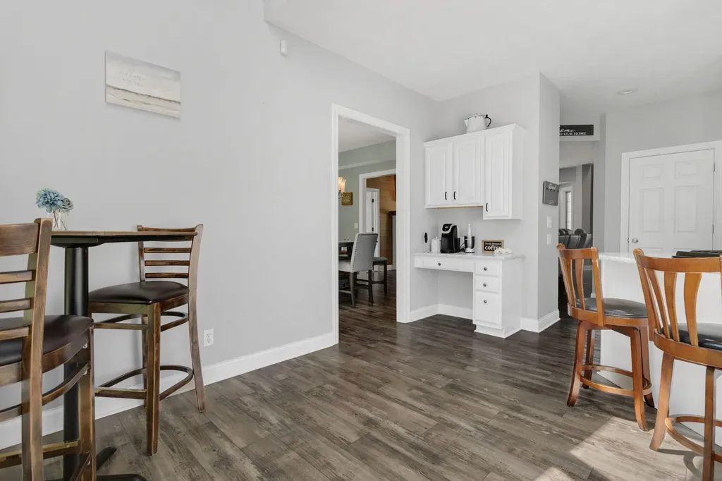 23099 S Shore Drive Ontwa Township MI 49112