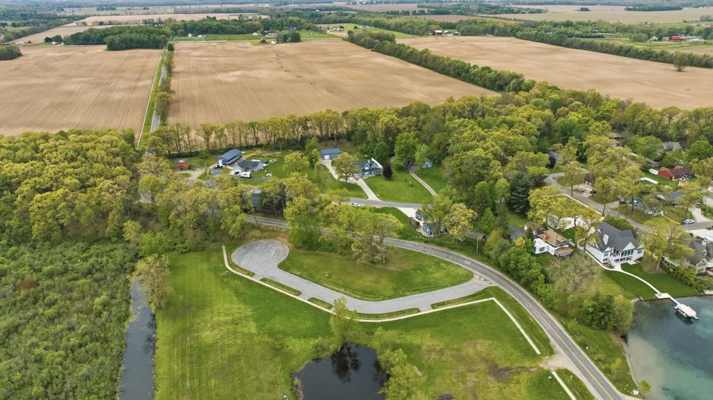 23099 S Shore Drive Ontwa Township MI 49112