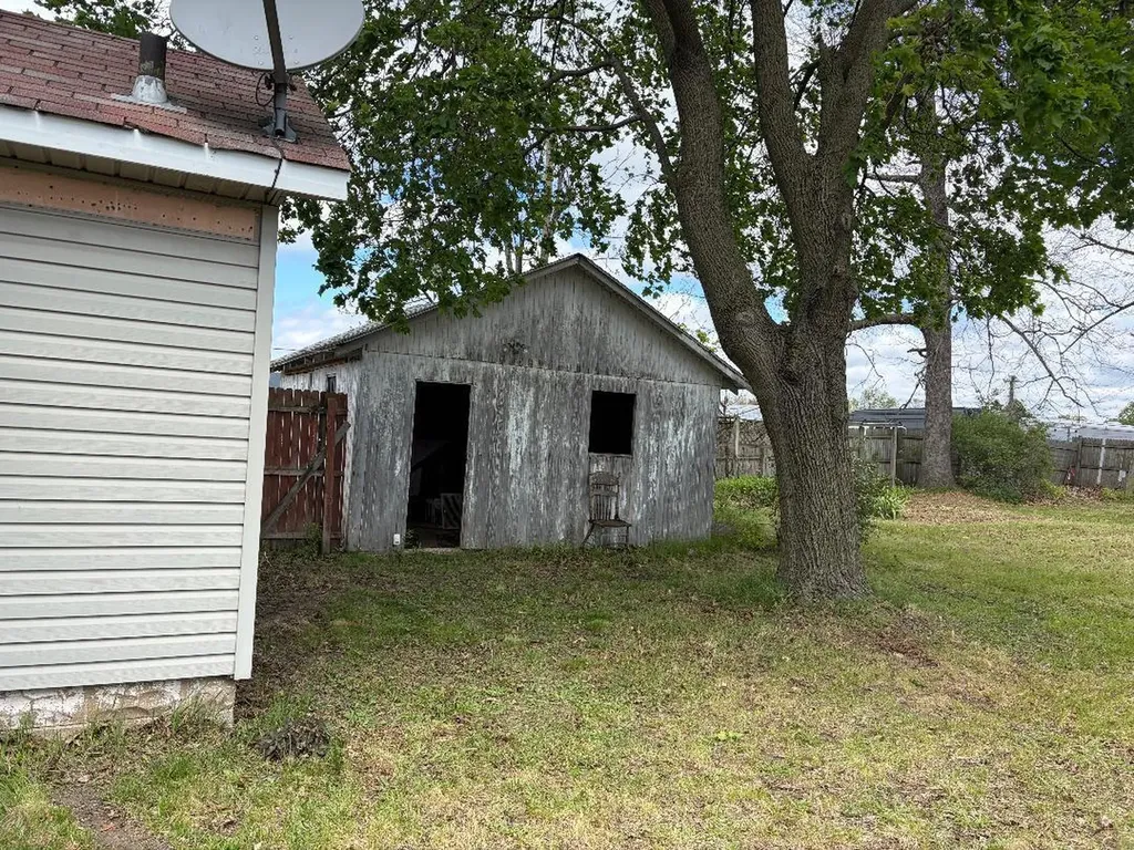2919 S 11th Street Niles Township MI 49120