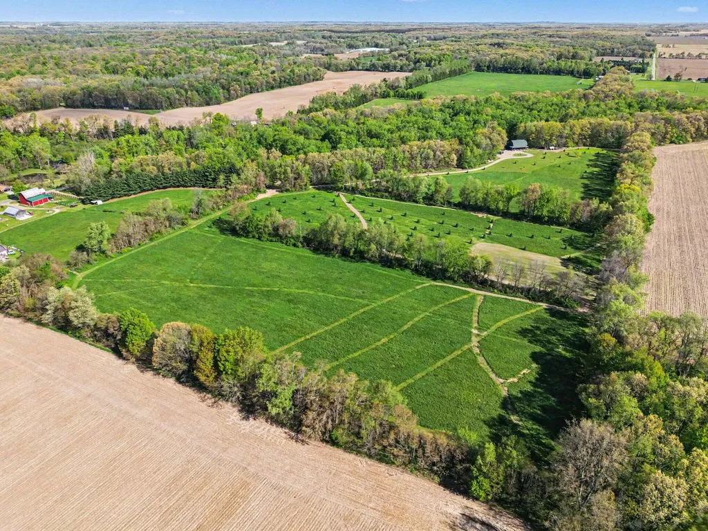 53649 Flatbush Road Flowerfield Township MI 49067