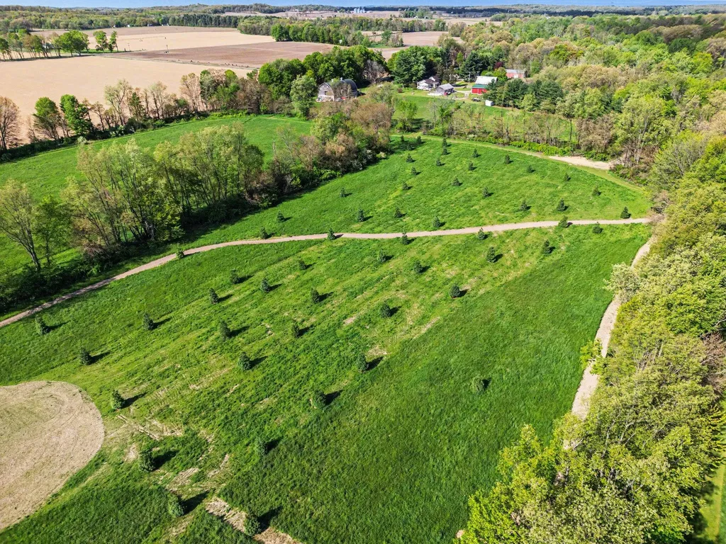 53649 Flatbush Road Flowerfield Township MI 49067