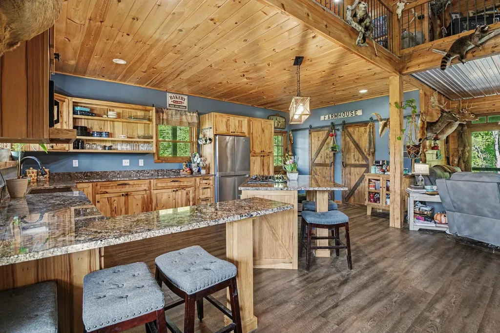 53649 Flatbush Road Flowerfield Township MI 49067