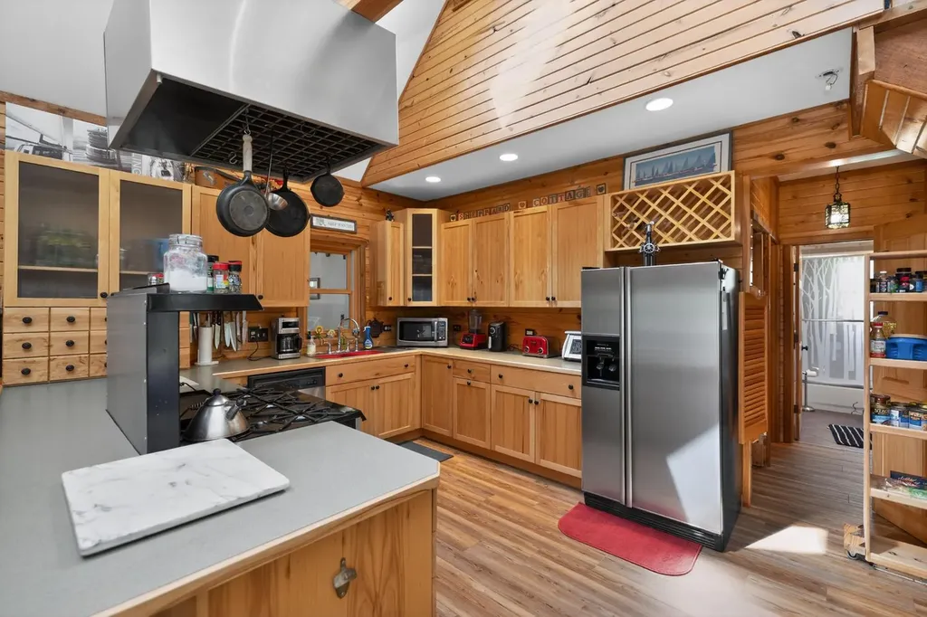 61258 Quinnesec Road Penn Township MI 49031