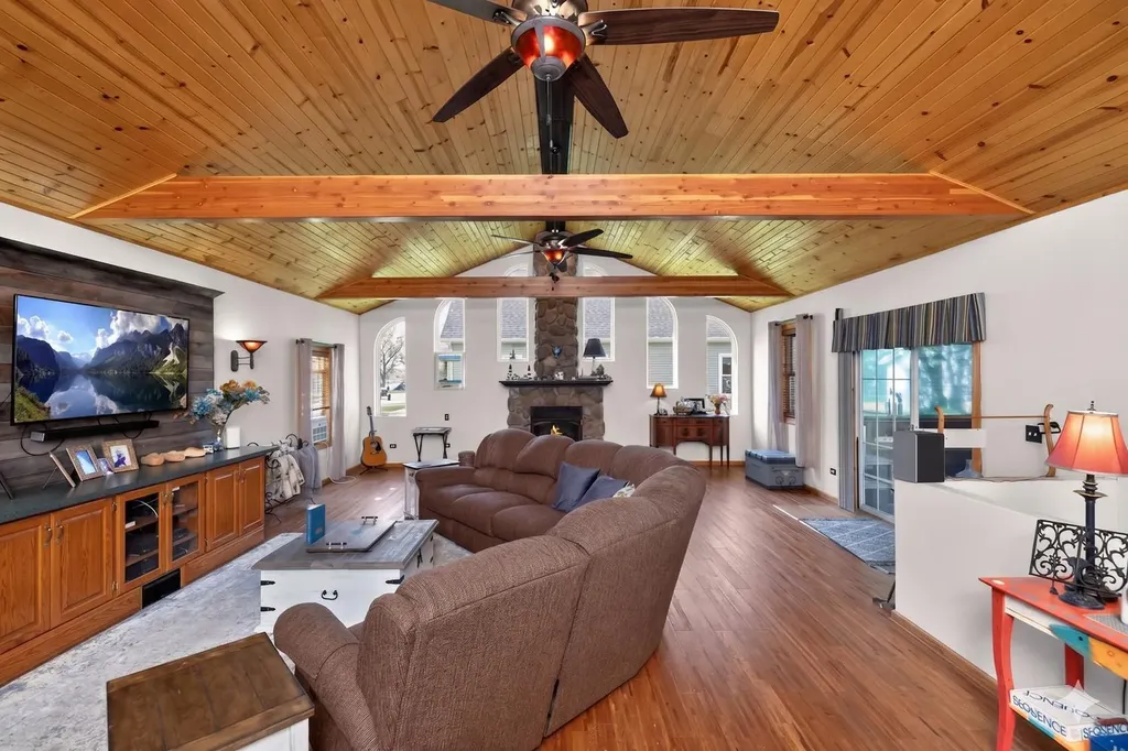 61258 Quinnesec Road Penn Township MI 49031