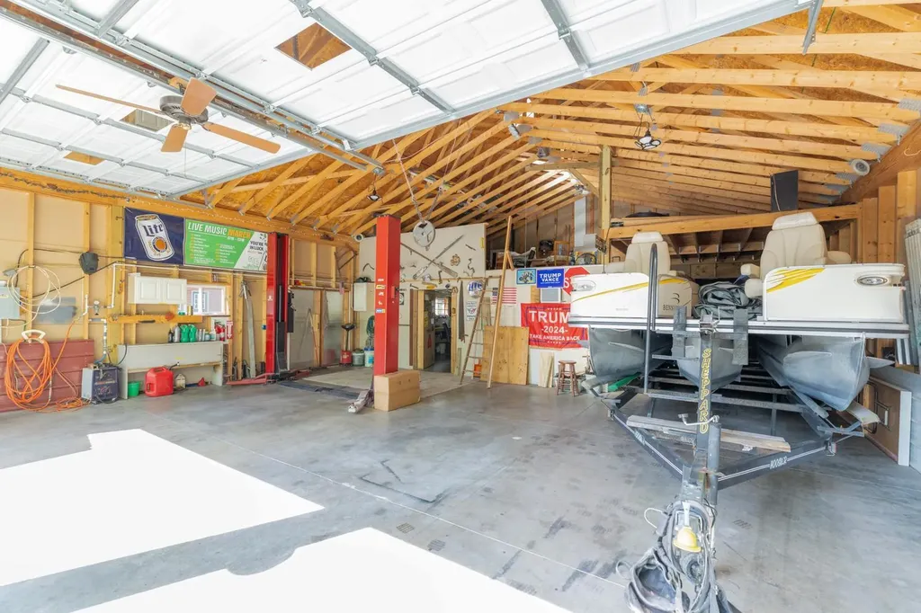 61258 Quinnesec Road Penn Township MI 49031