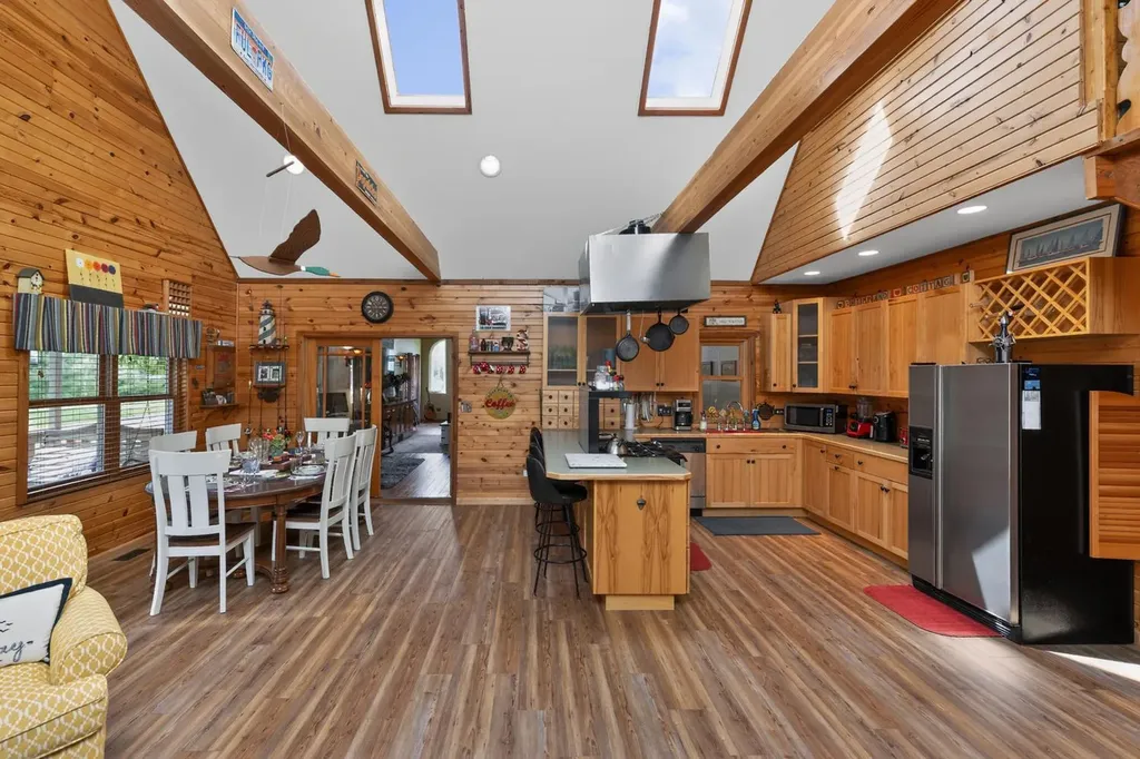 61258 Quinnesec Road Penn Township MI 49031